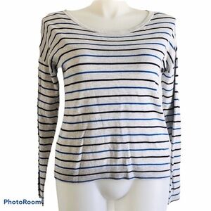 Gap Sweater Gray with Blue Black Stripes Round Neck Cotton Striped Back Split